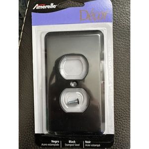 Brand New Amerelle Matte Black 1 Duplex Metal Outlet Faceplate.